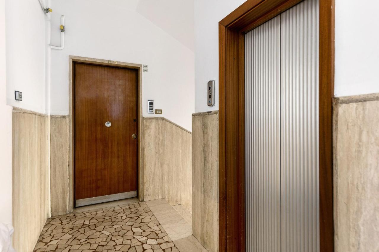 Delia'S Studios In The City Center By Wonderful Italy Bolonha Exterior foto